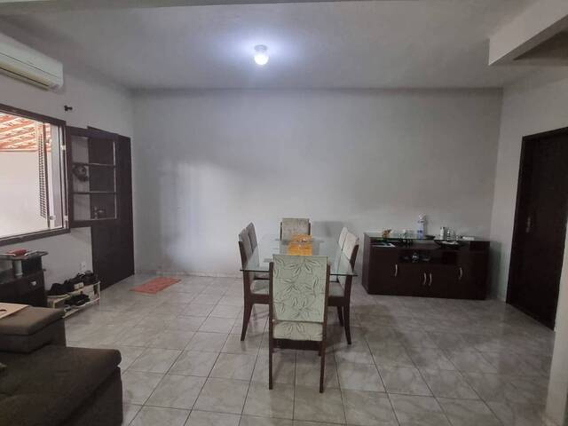 #98 - Casa para Venda em Resende - RJ