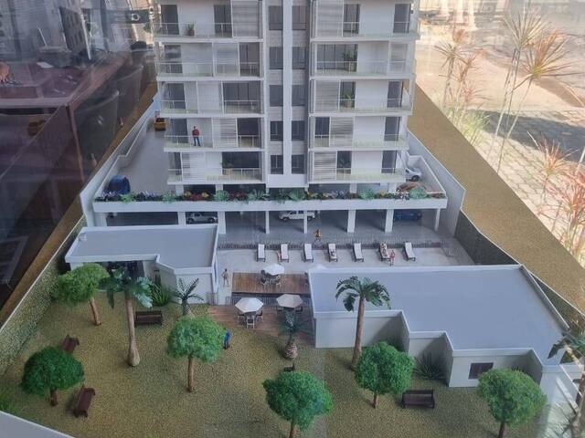 Apartamento para Venda em Resende - 4