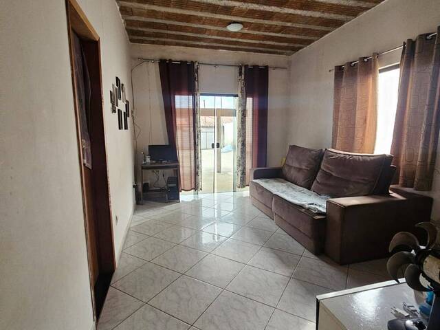 #266 - Casa para Venda em Resende - RJ - 1