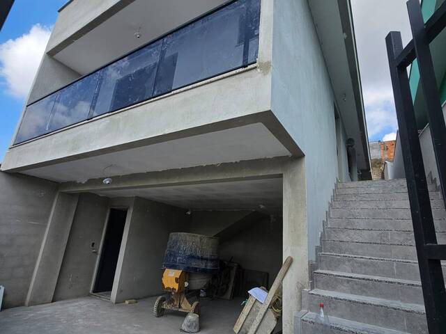 #276 - Casa para Venda em Resende - RJ - 2